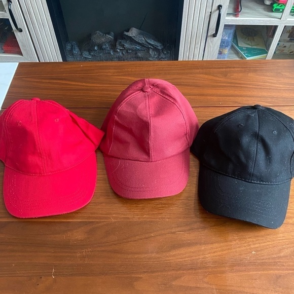 Bundle of Three Solid Colored Hats - Picture 3 of 4